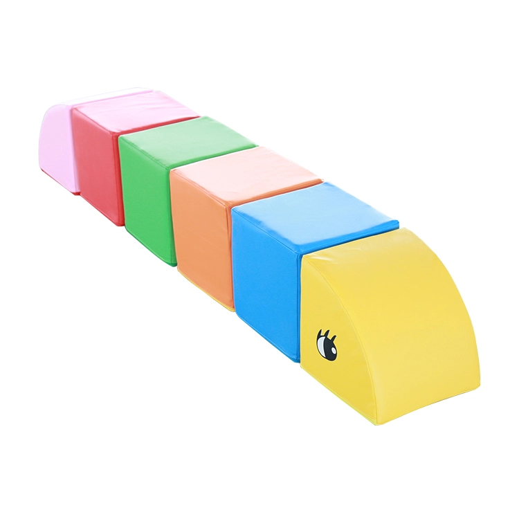 নরম আয়তক্ষেত্রাকার শুঁয়োপোকা